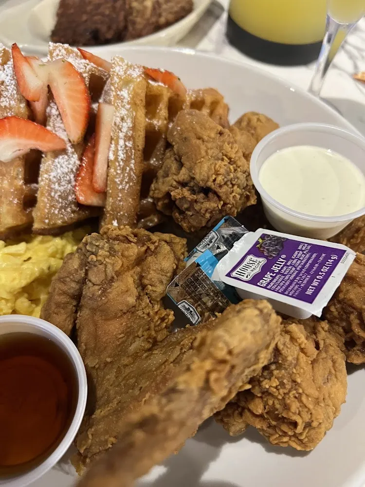 Chicken & Waffles